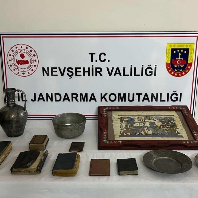 Nevşehir'de tarihi eser kaçakçılığı operasyonunda yakalanan şüpheli tutukla...