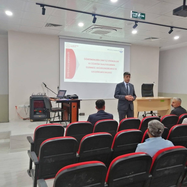 Keban ve Ağın'da okul müdürlerine yönelik seminer düzenlendi