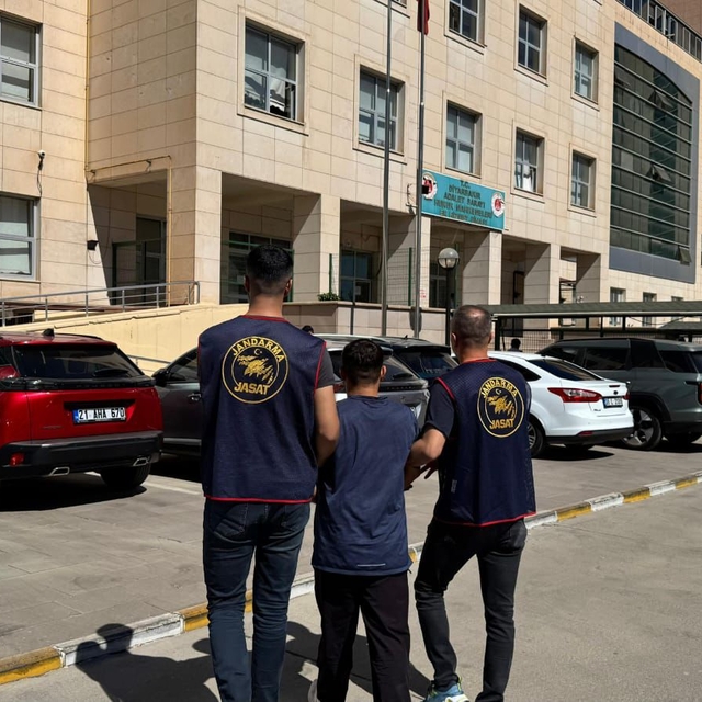 Diyarbakır'da 52 firari hükümlü yakalandı