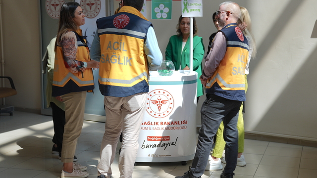 Erzurum'da sağlıkçılara, kanserde erken teşhisin önemi anlatıldı