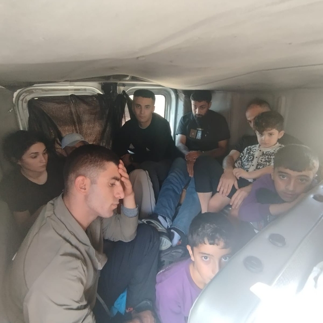 Edirne'de 20 düzensiz göçmen yakalandı