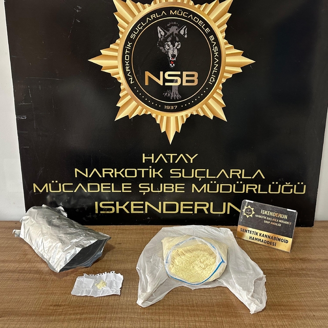 Hatay'da uyuşturucu operasyonunda yakalanan 5 zanlı tutuklandı