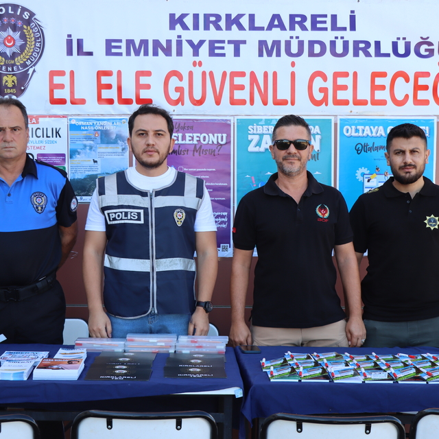 Kırklareli'nde üniversite öğrencileri polis ekiplerince bilgilendirildi