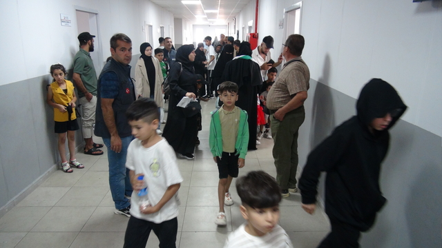 Kilis'teki sınır kapısında Suriyeli yoğunluğu