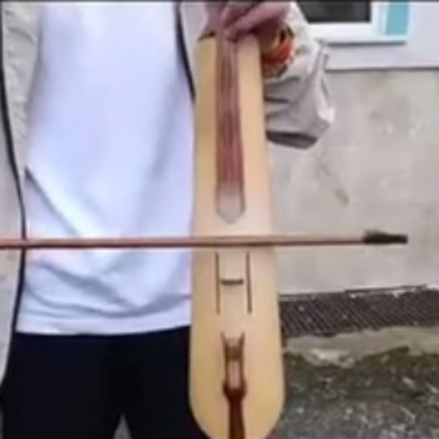 Trabzon'da okula kemençeli, türkülü başlangıç