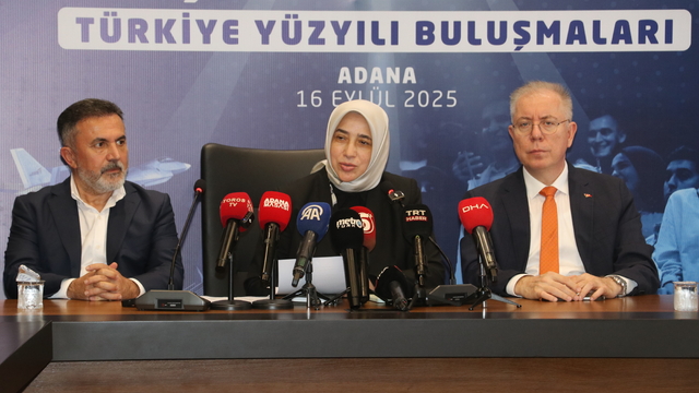 AK Parti Grup Başkanvekili Özlem Zengin, Adana'da konuştu: