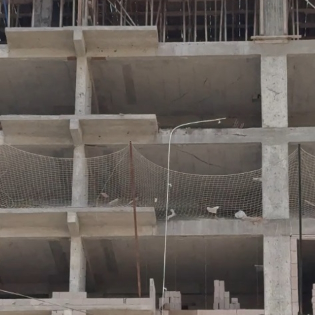 İnşaat işçisinden 10'uncu katta tehlikeli dans (2)