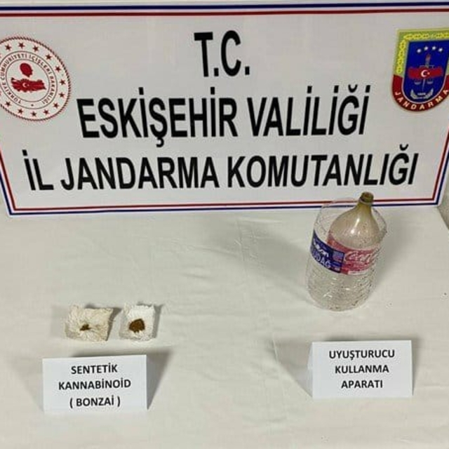 Eskişehir'de düzenlenen uyuşturucu operasyonunda 2 şüpheli yakalandı
