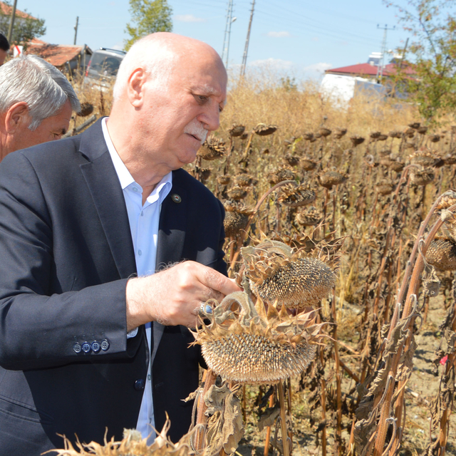 TZOB Genel Başkanı Bayraktar, Samsun'da ziyaretlerde bulundu