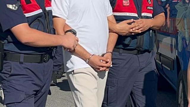 Tabanca ile öldürüldü; 1 oğlu tutuklandı, diğer şüpheliler serbest (2)