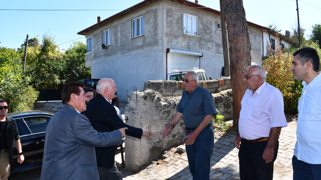 TZOB Genel Başkanı Şemsi Bayraktar, Vezirköprü'de taziye ziyaretinde bulundu