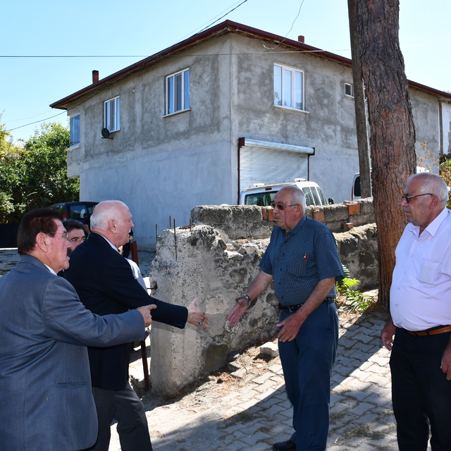 TZOB Genel Başkanı Şemsi Bayraktar, Vezirköprü'de taziye ziyaretinde bulund...