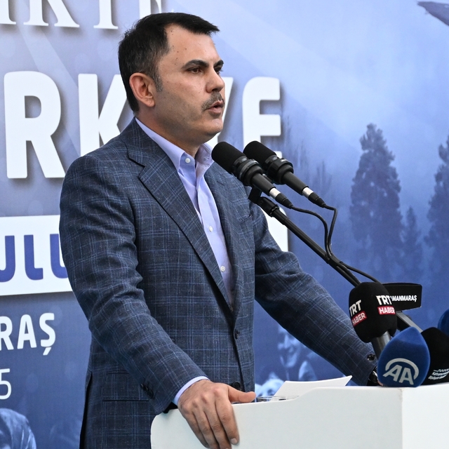 Çevre, Şehircilik ve İklim Değişikliği Bakanı Kurum, Kahramanmaraş'ta konuş...