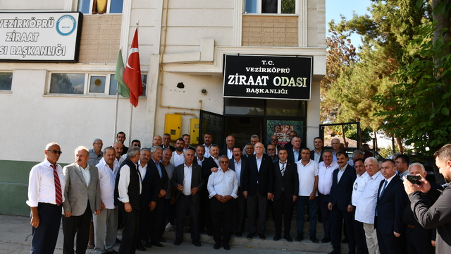 TZOB Genel Başkanı Bayraktar, Samsun'da oda başkanlarıyla bir araya geldi