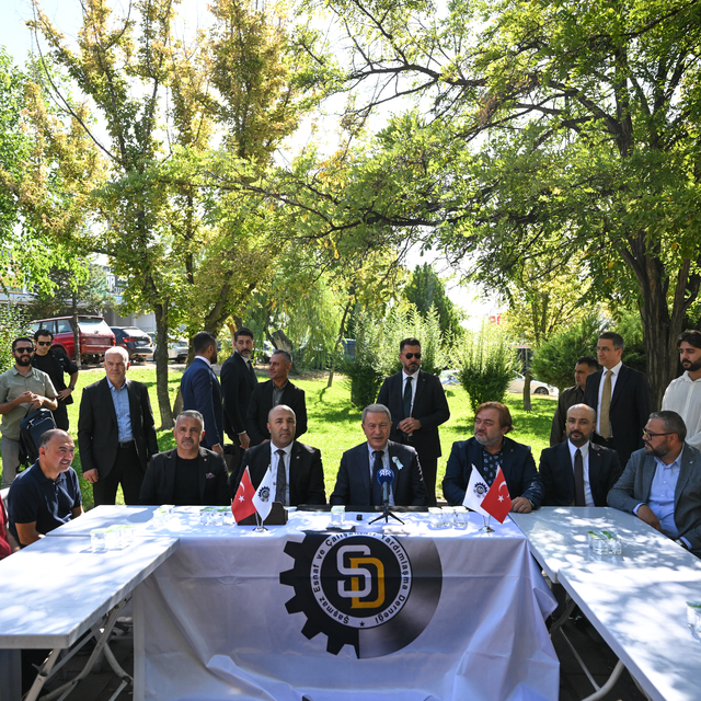 TBMM Milli Savunma Komisyonu Başkanı Akar, Ankara'da "Türkiye Yüzyılı Buluş...