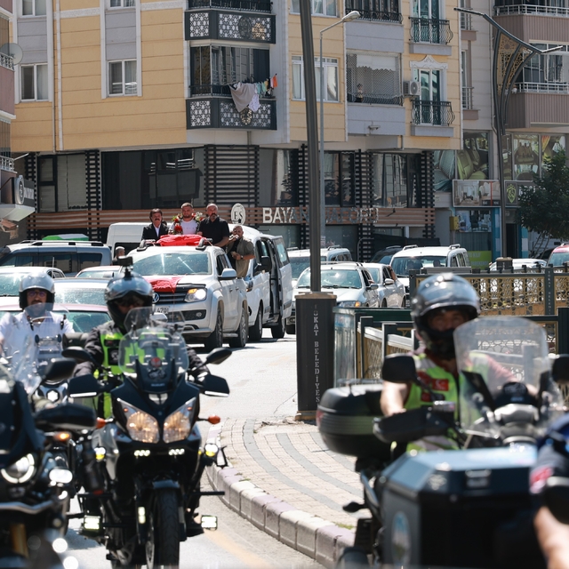 Başpehlivan Elvan, Tokat'ta coşkuyla karşılandı