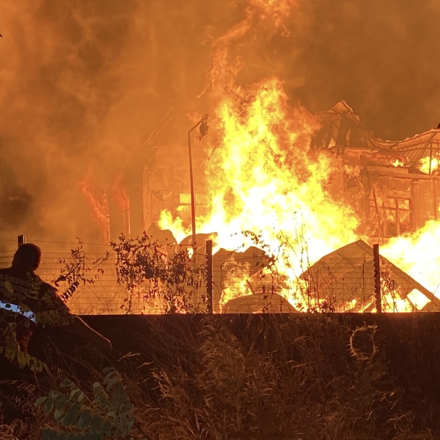 Samsun'da kereste fabrikasında yangın