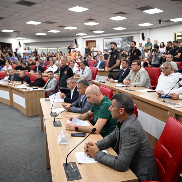 Aydın Büyükşehir Belediye Meclisi toplantısı ertelendi