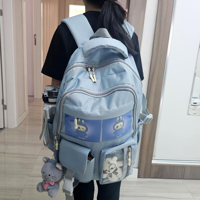 Ağır okul çantaları skolyozu tetikliyor; ağrılar kronikleşiyor