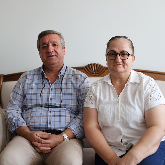 Mardin'in Süryani "Hanım" ablası, ana diline katkı için 52 yaşında üniversi...