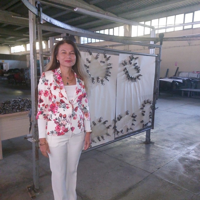 "Dünyanın ilk kadın deri profesörüne", kültürel miras taşıyıcısı unvanı