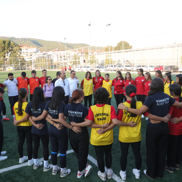 Körfez Gençlerbirliği Spor Kulübü, ragbide milli takımın yıldızlarını yetiş...