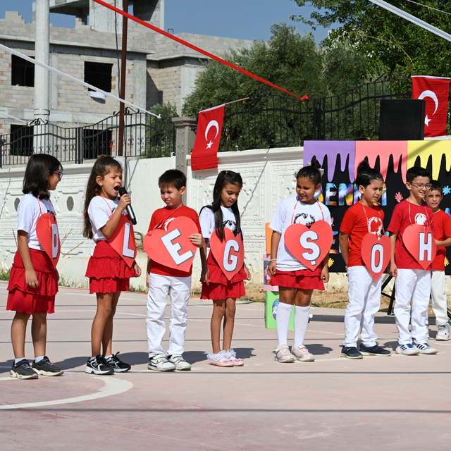 Kadirli'de İlköğretim Haftası kutlandı