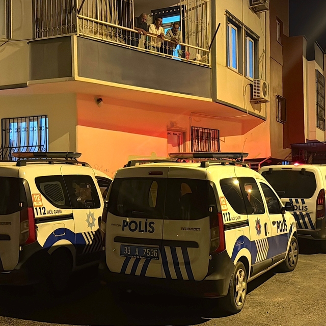 'Evi cinler sardı' diyerek 5 yaşındaki oğlunu öldürmüş