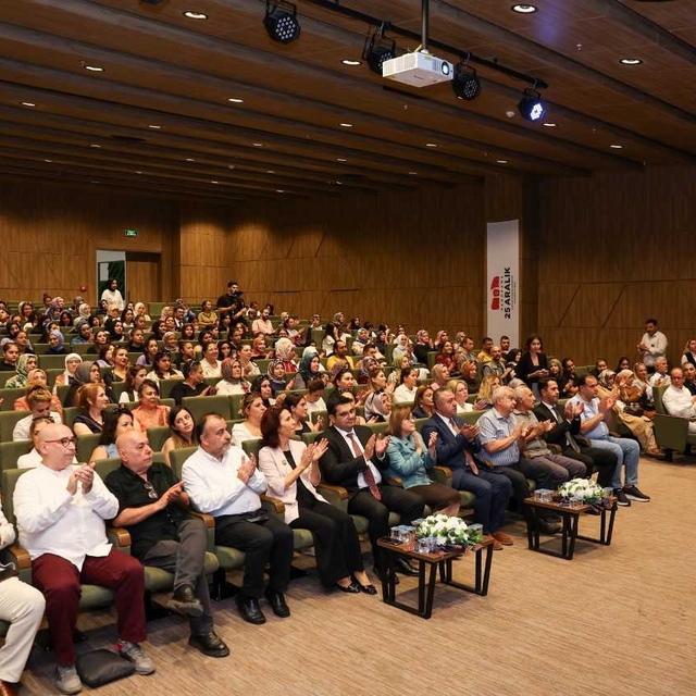 Gaziantep'te "Antep İşinin Dünü, Bugünü ve Yarını" konulu panel düzenlendi
