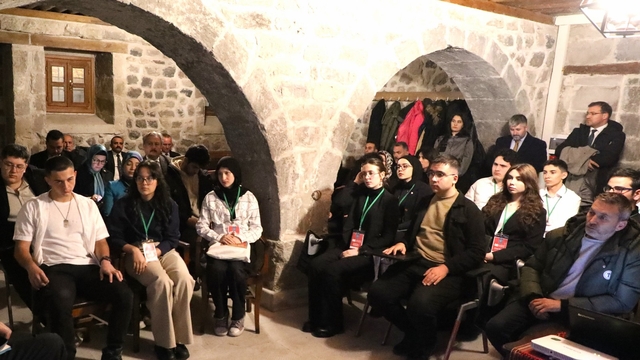 Mektep Melikgazi'de öğrenci olmak isteyenler için kayıtlar başladı