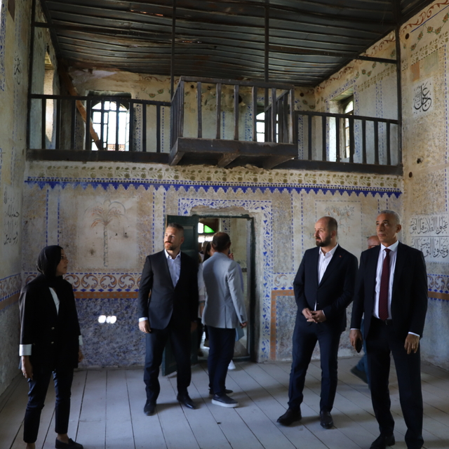 Gölbaşı'ndaki tarihi Yağlıpınar Eski Cami'nde restorasyon çalışması başladı