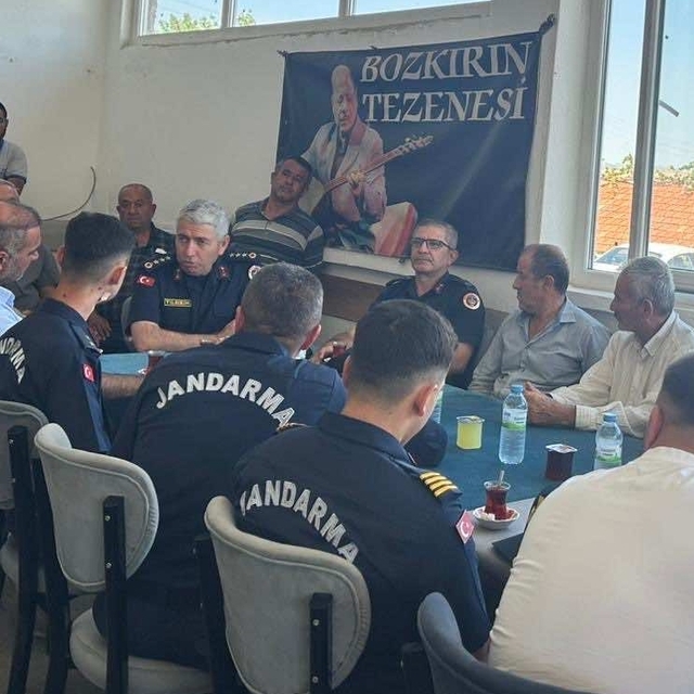 Kırşehir'de jandarma asayiş ve güvenlik toplantısı gerçekleştirdi