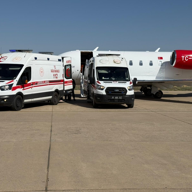 Siirt'te hava ambulansı 59 yaşındaki kadın için havalandı