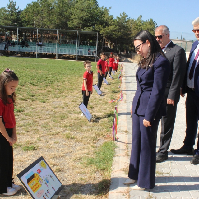 Çorum'da İlköğretim Haftası kutlandı