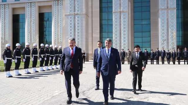 Erzurum Emniyet Müdürü Karaburun görevine başladı