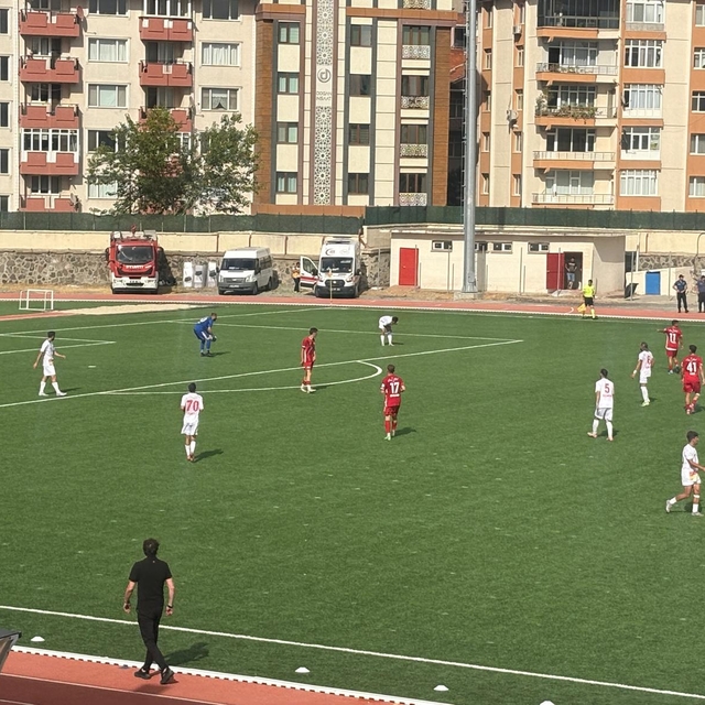 Çorluspor 1947, Ayvalıkgücü Belediyespor'u 2-1 yendi