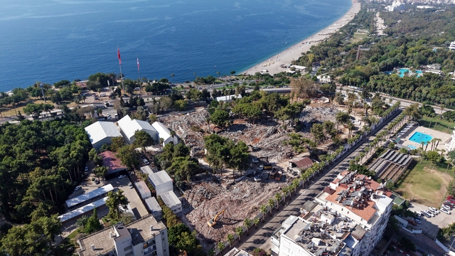 Antalya Müzesi tamamen yıkıldı