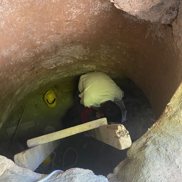 Rüyasında define görüp oturduğu evde kaçak kazı yapan anne ile oğluna gözal...