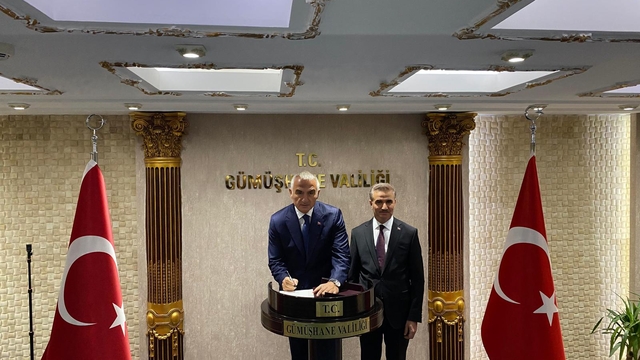 Bakan Ersoy: Turizmde en yoğun ve etkili tanıtım çalışmalarını yürüten ülkeyiz