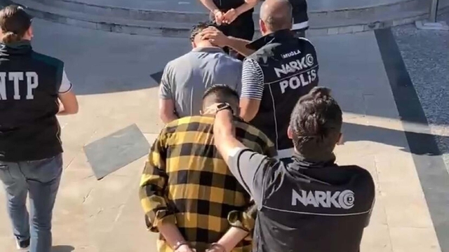 20 kilo uyuşturucuyla yakalanan 3 şüpheli tutuklandı