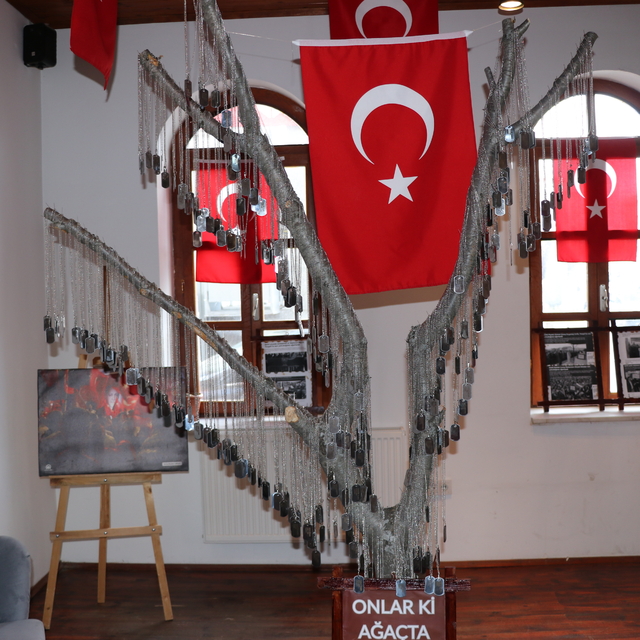 Yozgat'ta "Şehadetin Başladığı Noktadan Sonsuzluğa" sergisi açıldı