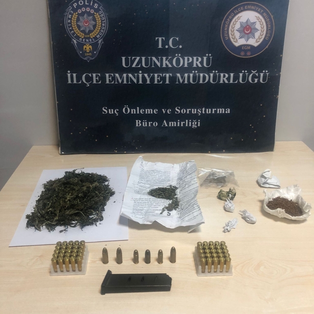 Edirne'de uyuşturucu operasyonunda 3 şüpheli gözaltına alındı