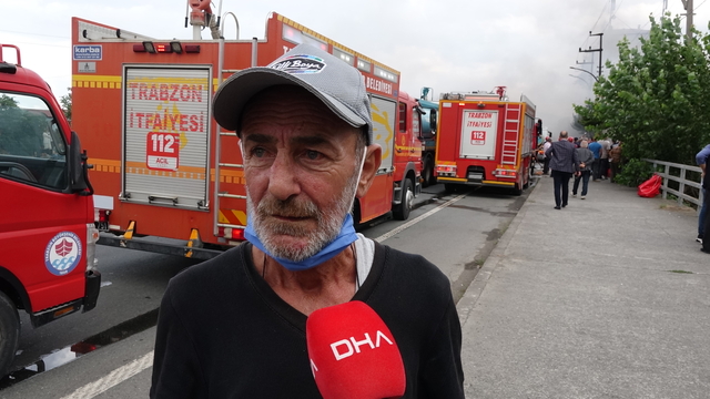 Trabzon'da alışveriş merkezindeki yangında alevler yeniden yükseldi (5)