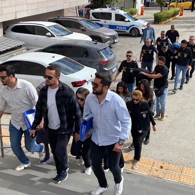 Eskişehir merkezli devre mülk dolandırıcılığı operasyonunda 7 şüpheli yakal...