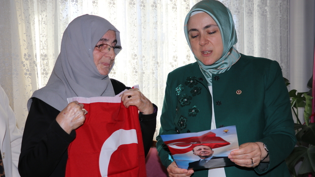 Cumhurbaşkanı Erdoğan'ın "Terörsüz Türkiye" mektubu Kocaeli'deki şehit ailesine ulaştı