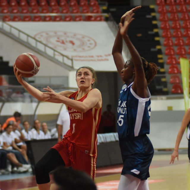 19'uncusu düzenlenen Erciyes Cup başladı