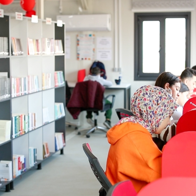 Depremzede Hümeyra'nın hikayesi, 629 öğrenciyi üniversiteli yaptı