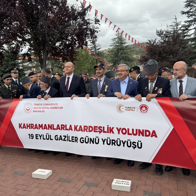 Konya ve çevre illerde 19 Eylül Gaziler Günü nedeniyle tören düzenlendi