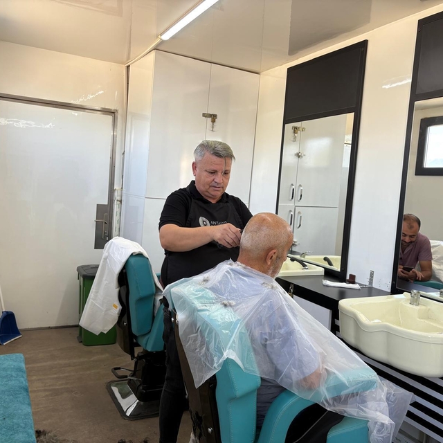 Antalya Büyükşehir Belediyesinden kırsal mahallelere kuaför hizmeti