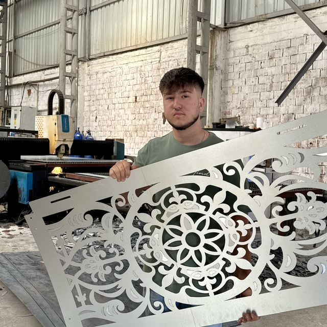 "Yılın çırağı" seçilen genç, kendi fabrikasını kurup istihdam oluşturmayı h...